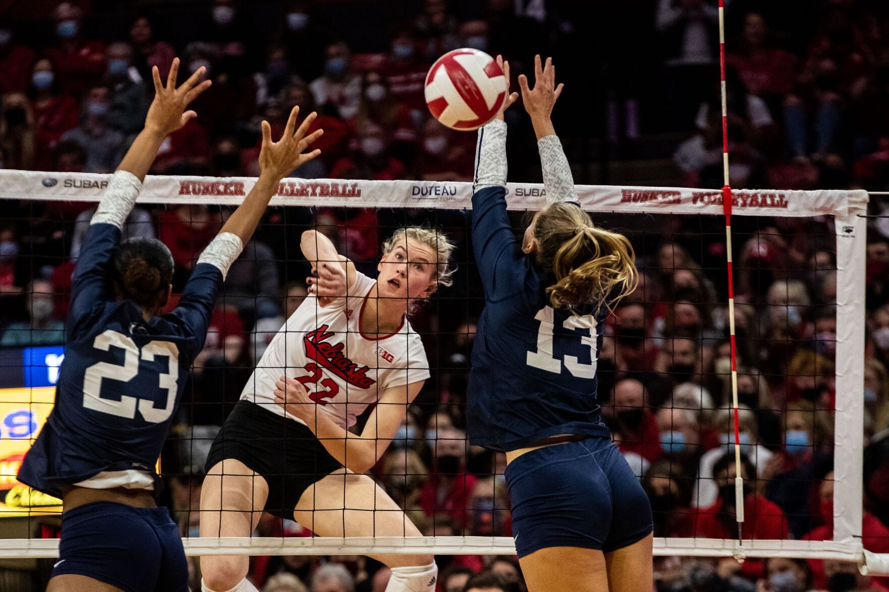 112021-owh-spo-nebvolley-LS04.JPG